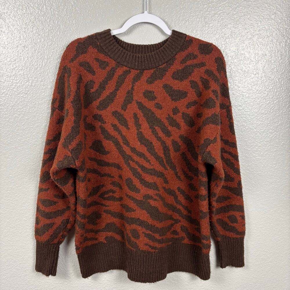 Ava & Viv Approx Size XL / 1X Orange Brown Animal Print Tiger Stripes Sweater